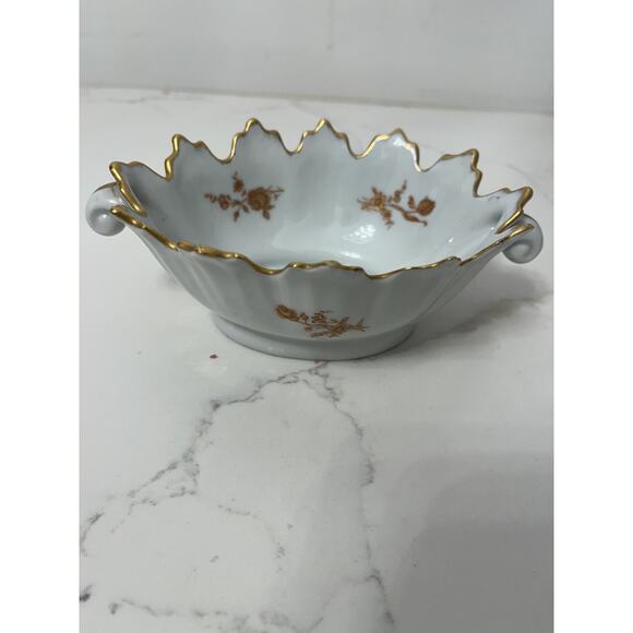 Limoges France Ruffled Candy Serve Porcelain Dish Gold Trim Handles Floral Vtg - Picture 3 of 5